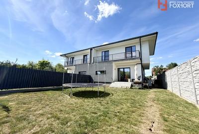 Duplex cu 4 camere cu Teren 430 Mp în Sânandrei - 1