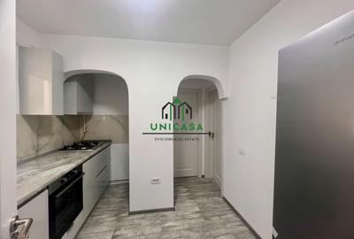 Apartament cu 3 camere semidecomandat în Traian