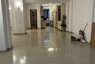 Apartament cu 3 camere în Eminescu - 13