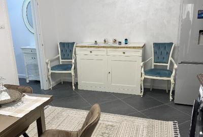 Vand apartament decomandat et 1 - 1