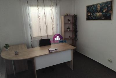 Apartament cu 3 camere decomandat în Vitan - 3