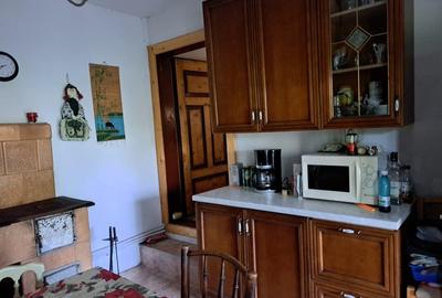 Casa primitoare situata într-o zona foarte frumoasa, liniștită cu pomi fructifer - 6