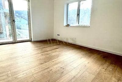 Duplex cu 4 camere cu Canalizare în Florești - 5