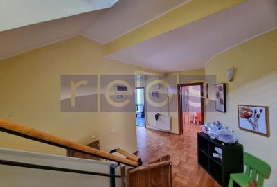 DE INCHIRIAT VILA  D+P+1+2 + CURTE | ZONA PARCUL CAROL - 22