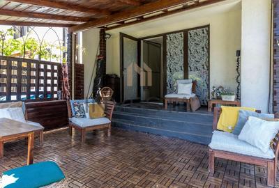 Casa insiruita intr-o zona linisitita! - 21