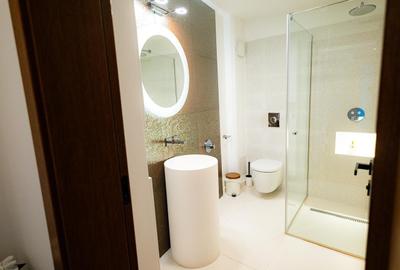 Casă individuală cu 8 camere cu Canalizare în Dorobanți - 7