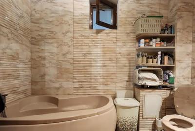 Casă cu 4 camere cu Teren 1232 Mp în Central - 6