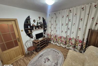 Apartament cu 3 camere decomandat în Central - 11