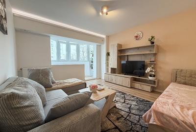 Garsonieră decomandată în Titan - 2