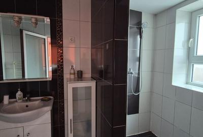 De inchiriat ap. 3 cam.,modern, Str. Marasti - cart. 7 Noiembrie - 11