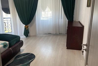 Apartament cu 3 camere decomandat în Centrul Civic - 1