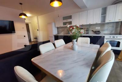 Apartament cu 3 camere decomandat, mobilat în Central - 1