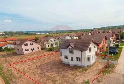 Casa cu 5 camere si 482 mp teren, de vanzare in Paleu