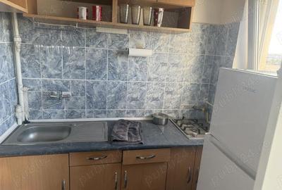 Garsonieră în Confecții