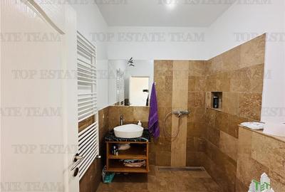 Vila exclusivista 6 camere, 330 mp construiti, 700 mp curte amenajata, ROSU - 13