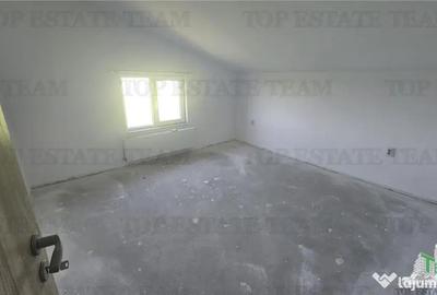 Casă cu 6 camere cu Teren 500 Mp în Ciorogârla - 2