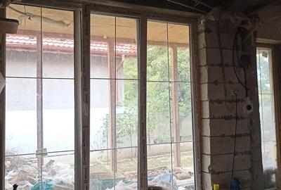 Casă cu 1 camere cu Teren 755 Mp în Central - 2