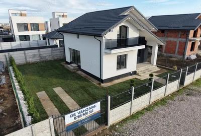 Casă cu 5 camere cu Teren 300 Mp în Tunari
