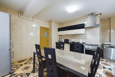 UNIRII - Bloc 2010 - 123 Mp. - Ideal Achiziție- Apartament 3 Camere Disponibil - 11