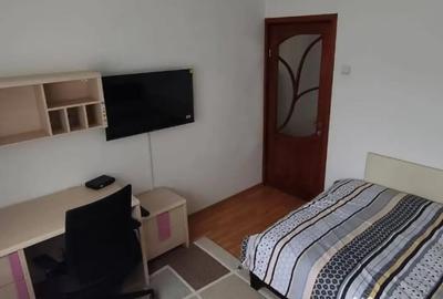 Apartament cu 2 camere decomandat în Podul de Fier - 2