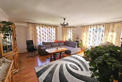 Casă cu Teren 1800 Mp în Petreu - 2