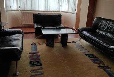 Apartament cu 2 camere decomandat în 22 Decembrie - 13