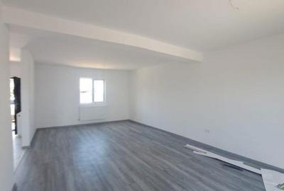 Casă cu 4 camere în Vârteju - 8