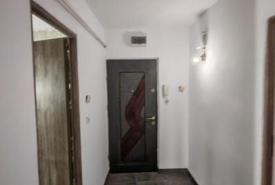 Apartament cu 2 camere decomandat în Exterior Vest - 6