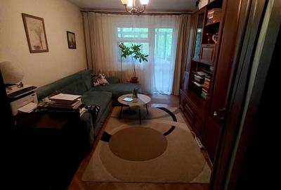 Apartament cu 2 camere decomandat în Podul de Piatră - 4