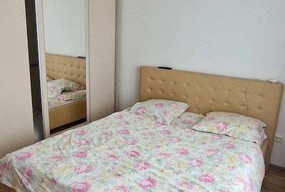 Apartament cu 2 camere decomandat în Tractorul - 2