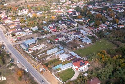 Spațiu comercial, de 350 mp, în Central - 3