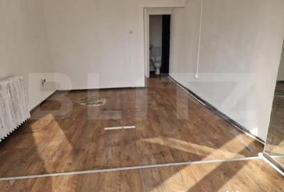 Spațiu comercial, de 55 mp, în Rogerius - 6