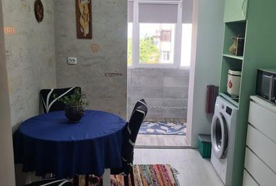 Apartament cu 2 camere decomandat în Central - 1