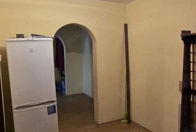 Apartament cu 3 camere decomandat în Dacia - 6