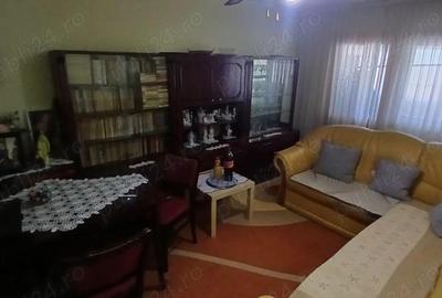 Apartament cu 3 camere decomandat în Central - 4