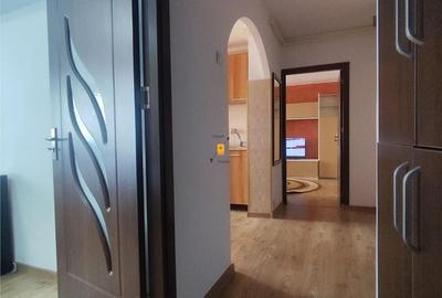 Apartament cu 2 camere decomandat în Malu Roșu - 4