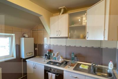 Apartament cu 2 camere semidecomandat, mobilat în Aradului