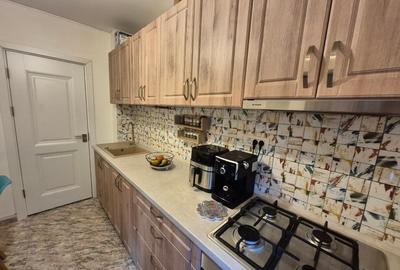 Apartament cu 2 camere semidecomandat, mobilat în Trocadero - 8