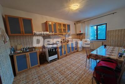 Casă individuală cu 4 camere cu Canalizare în Bucium - 6