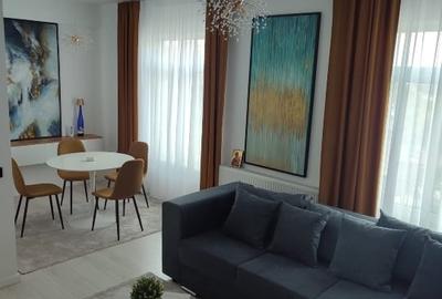 Apartament cu 2 camere decomandat, mobilat în P-ța Romană - 1