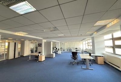 Birou, de 8,126 mp, în Victoriei - 10