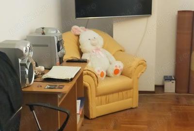 Apartament cu 2 camere decomandat în 9 Mai - 2