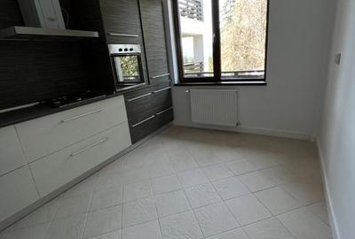 Apartament cu 3 camere decomandat în Clăbucet - 6