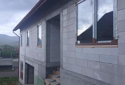 Casă cu 5 camere cu Teren 4200 Mp în Sâncraiu - 14
