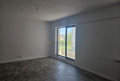 Apartament cu 3 camere semidecomandat în Ghencea - 4