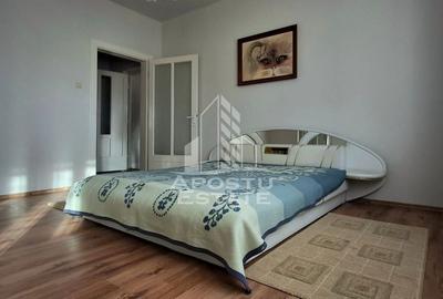 Casa Spatioasa cu Teren Generos in Vladimirescu - 2