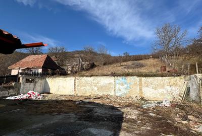 Casă cu 4 camere în Central - 9