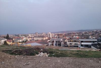 Teren de 564 mp, în Dâmbul Rotund - 2