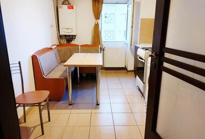 Garsonieră decomandată în Cug - 4