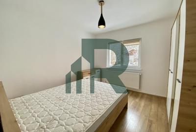 Apartament renovat cu 3 camere si 2 bai in Cartierul Strand - 13